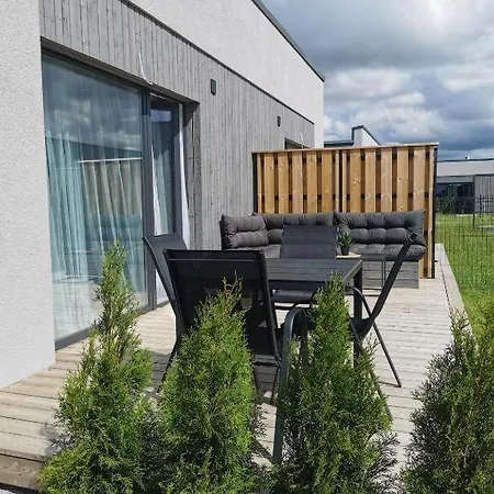 Takas I Jura  *